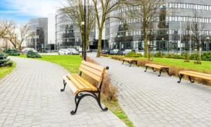 Záhradná Viedenská lavička