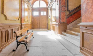 Lavička Viedenská s lakťovou opierkou