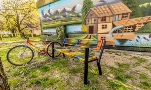 Lavička Gladiátor Solid s lakťovou opierkou