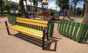 Ławka parkowa Gladiator z podłokietnikiem