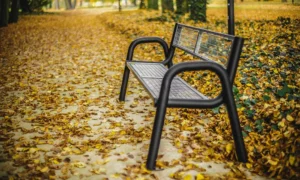 Lavička Spartan Solid