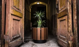 Květináč Brno 46L