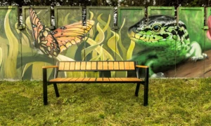 Lavička Gladiator Prestige s drevenou lakťovou opierkou