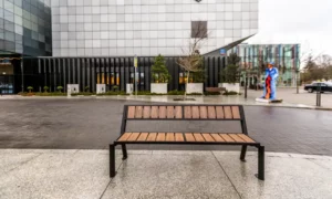 Parková lavička Gladiator WPC