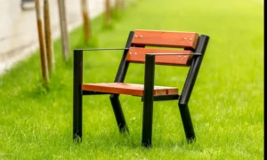 Parková stolička Gladiator s lakťovou opierkou