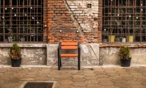 Parková stolička Gladiator s lakťovou opierkou