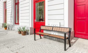 Parková lavička Gladiator WPC s lakťovou opierkou