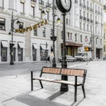 Parková lavička Gladiator WPC s lakťovou opierkou