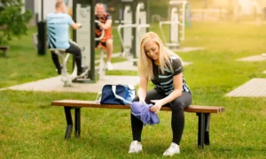 Lavička Gladiator bez operadla