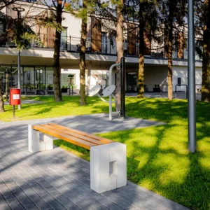 Lavička Roma bez operadla