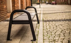 Lavička Spartan WPC bez operadla