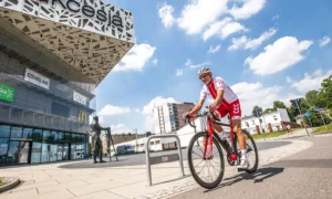 Stojan na bicykle typu U