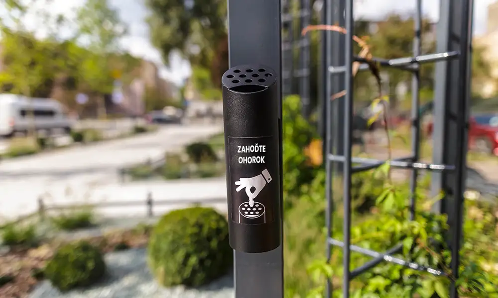 zahodte-ohorok-2 Nástenný popolník