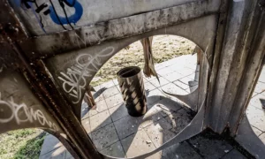 Odpadkový kôš Atény III