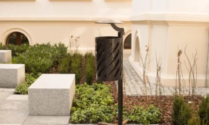 Odpadkový kôš Sofia Bis so strieškou