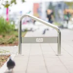 Stojan na bicykle U Pro šikmý