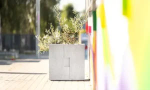 Květináč Roma 90 L