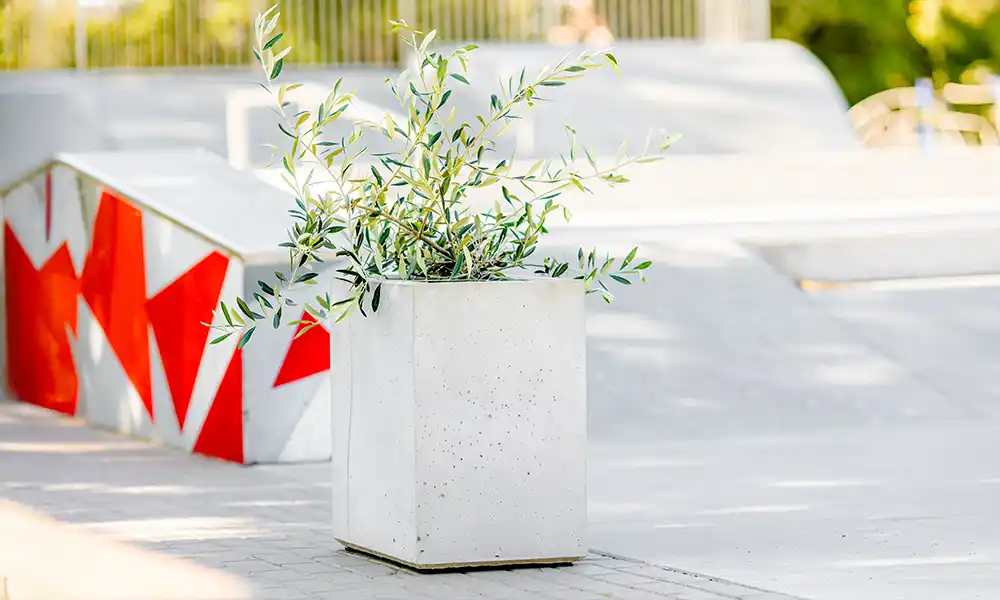 Květináč Roma 90 L